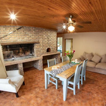 Meransha Self Catering Cc Walvis Bay Exteriör bild