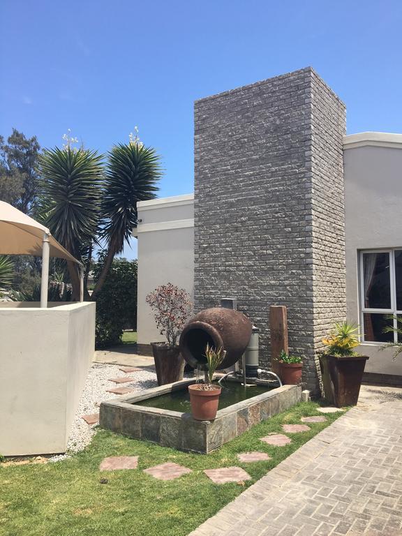 Meransha Self Catering Cc Walvis Bay Exteriör bild