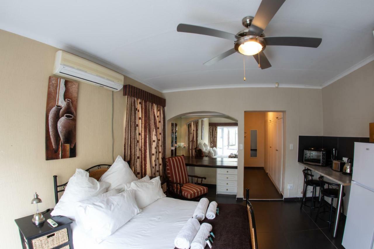 Meransha Self Catering Cc Walvis Bay Exteriör bild