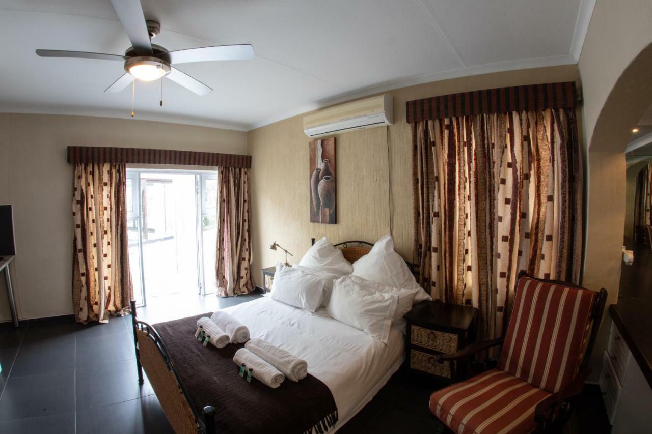 Meransha Self Catering Cc Walvis Bay Exteriör bild