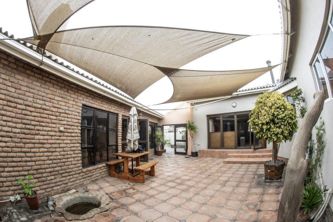 Meransha Self Catering Cc Walvis Bay Exteriör bild