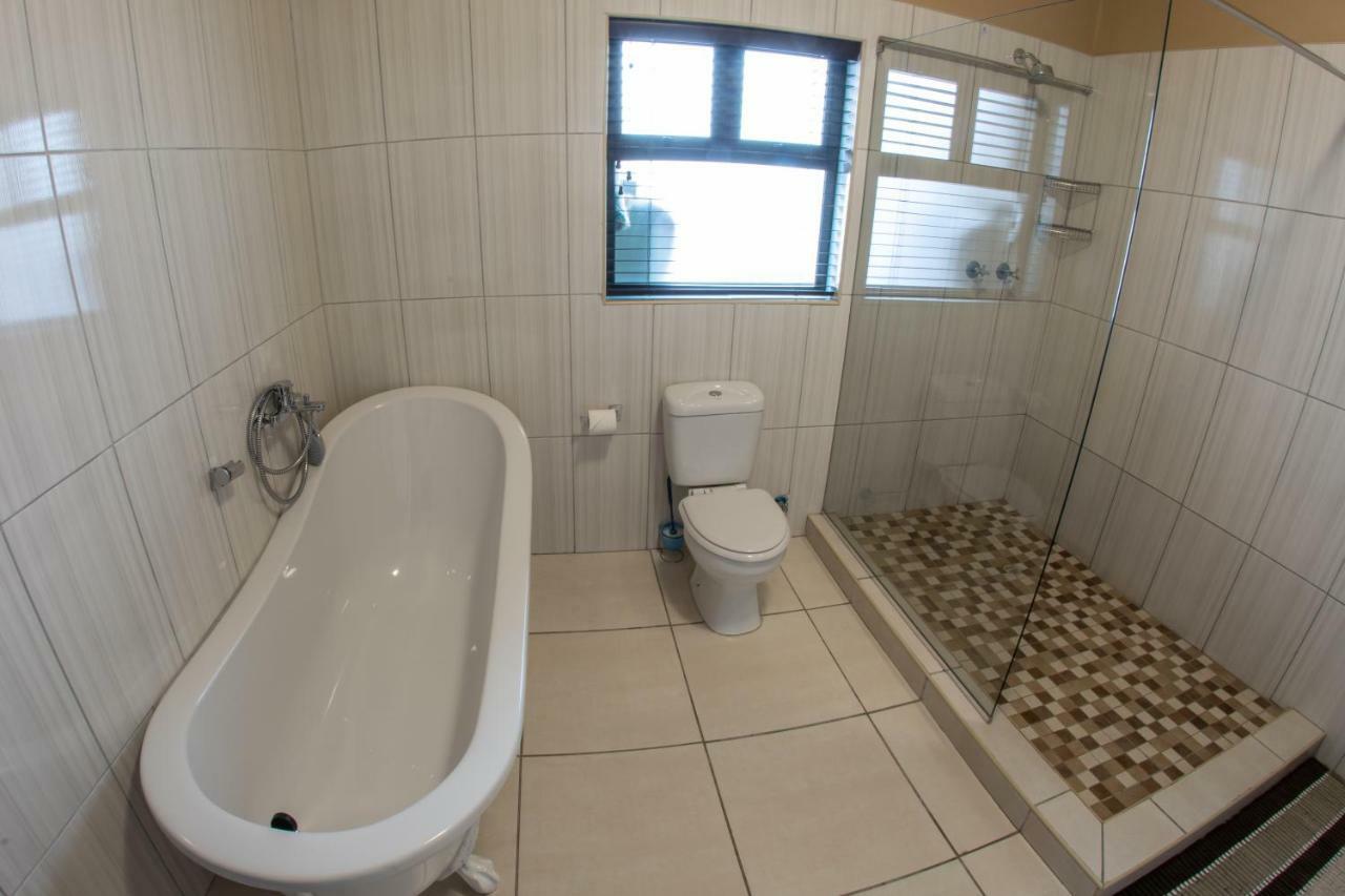 Meransha Self Catering Cc Walvis Bay Exteriör bild