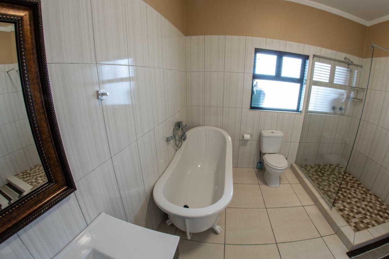 Meransha Self Catering Cc Walvis Bay Exteriör bild