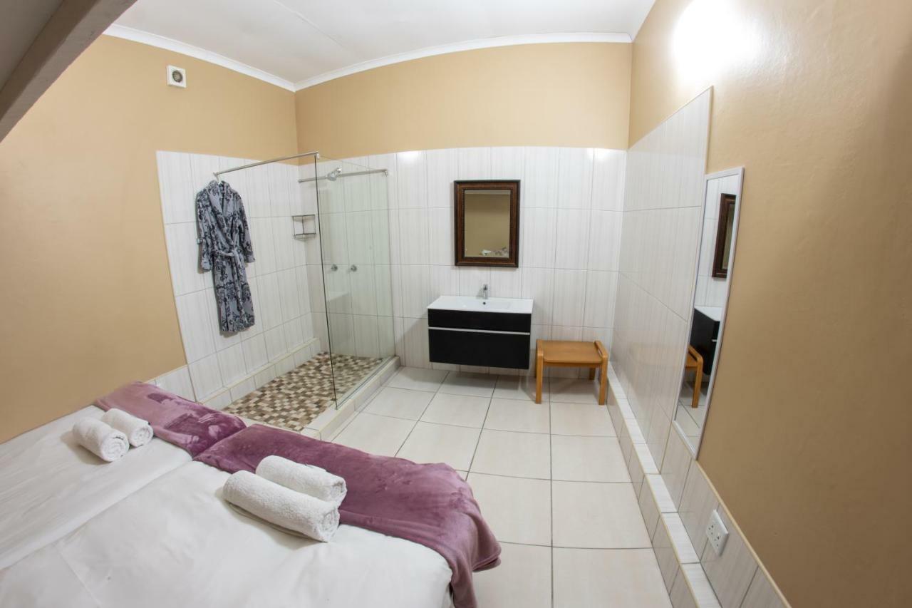 Meransha Self Catering Cc Walvis Bay Exteriör bild